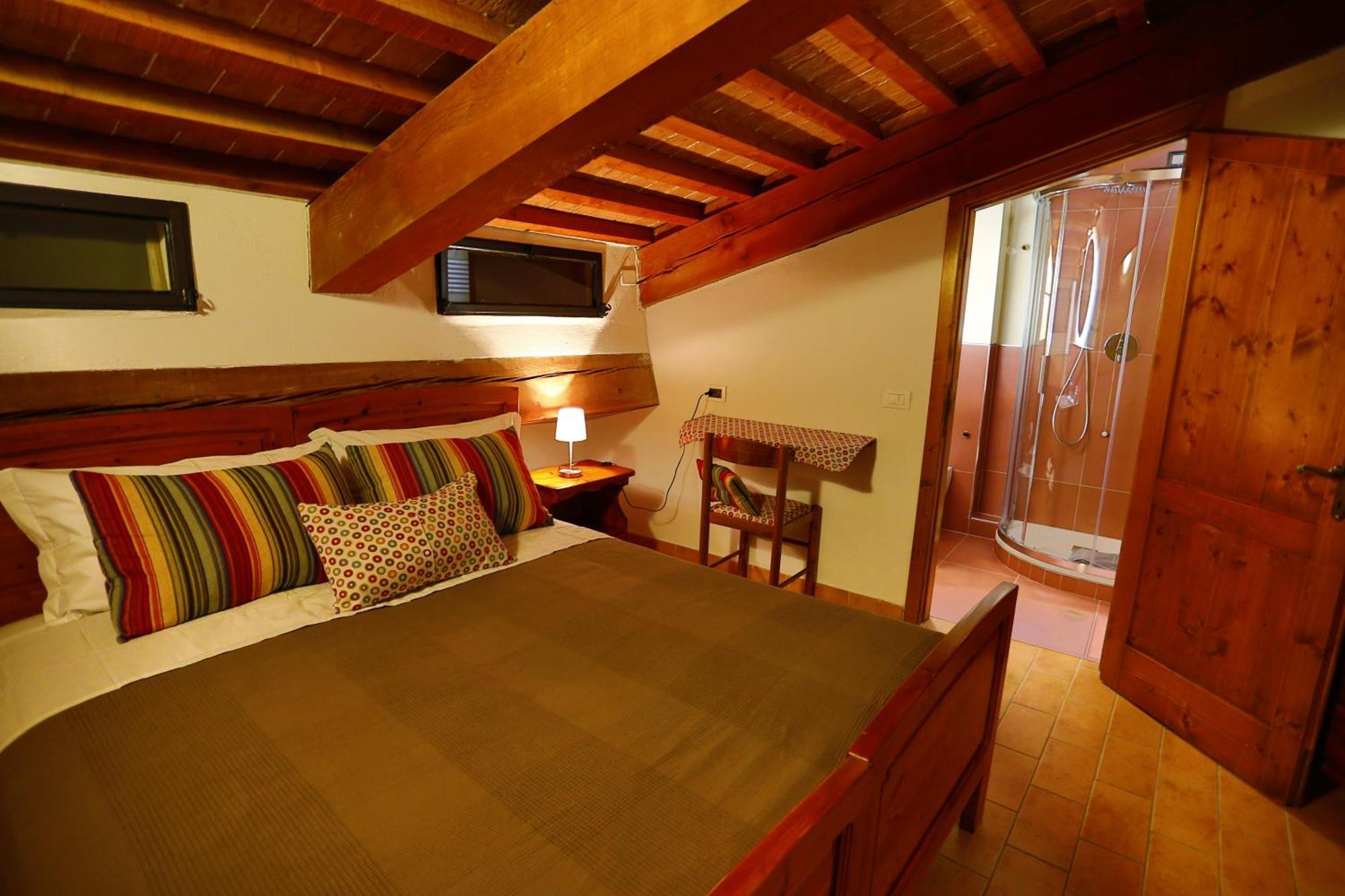 Agriturismo Cascina Cipressa San Romano  ภายนอก รูปภาพ