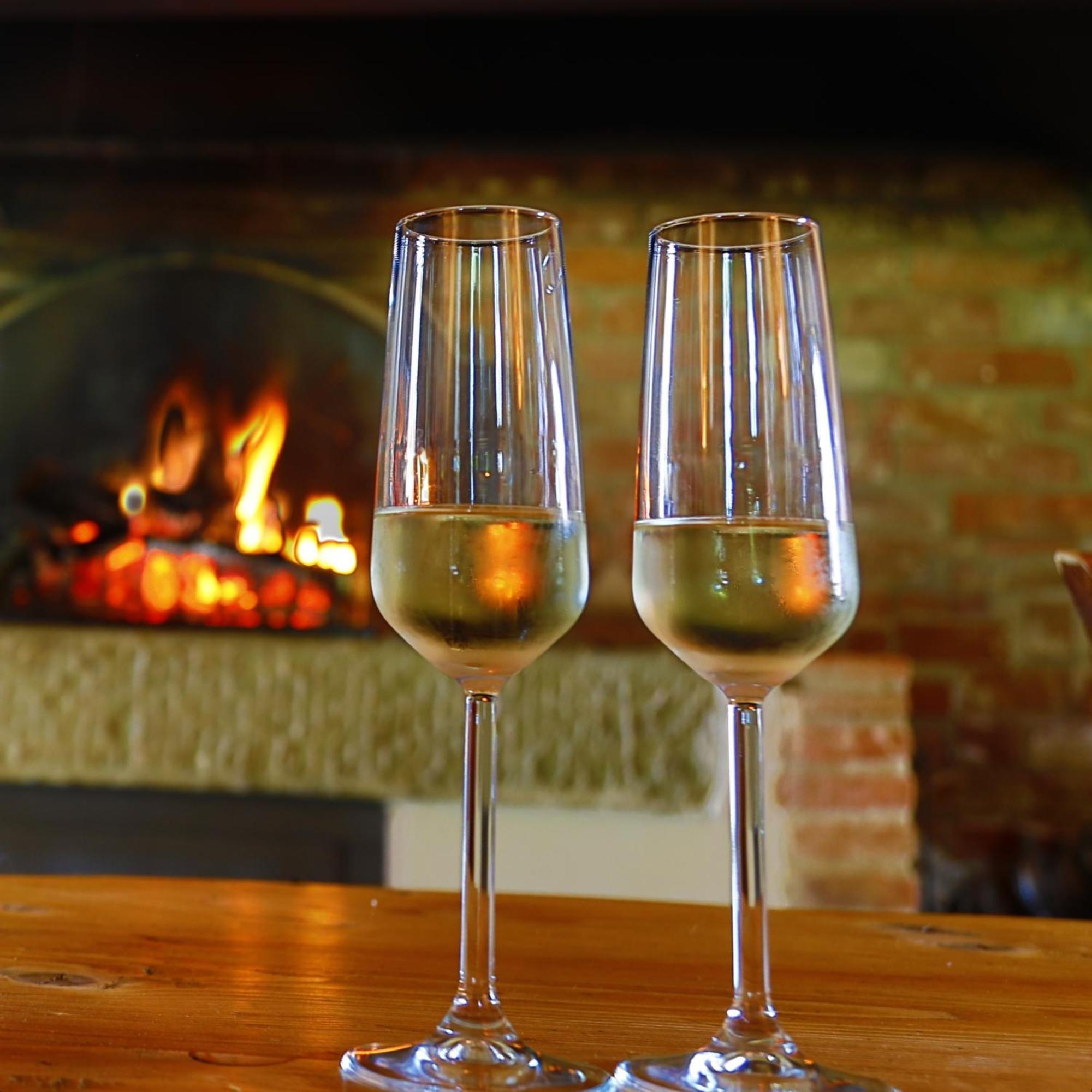 Agriturismo Cascina Cipressa San Romano  ภายนอก รูปภาพ